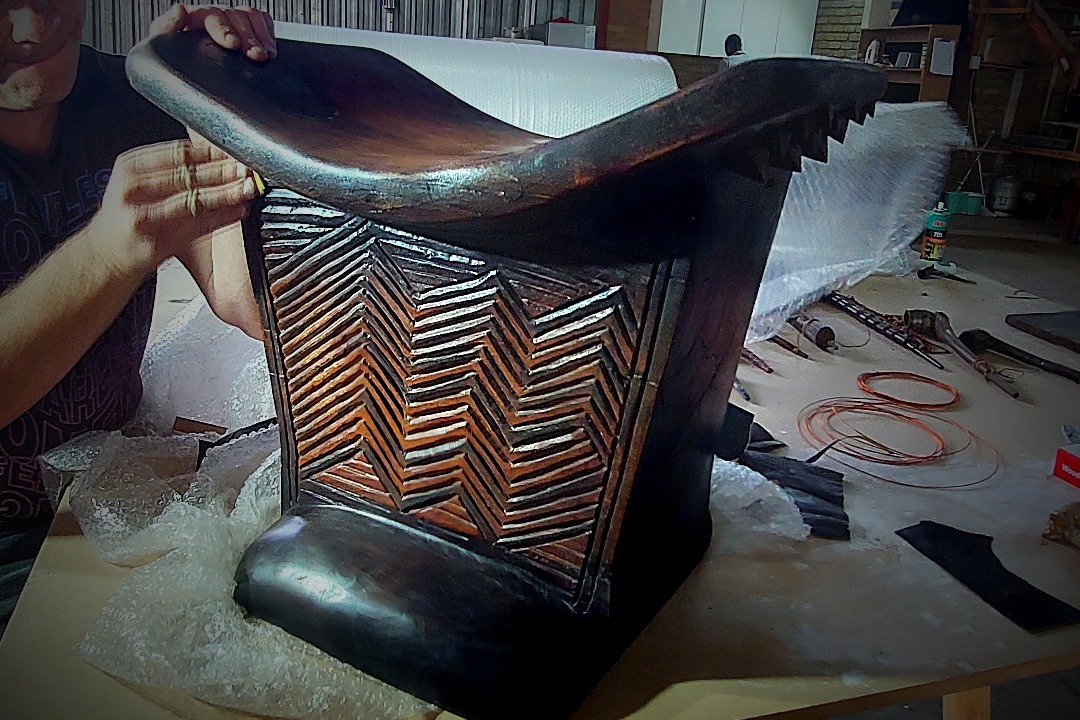 Props Fabrication · Thrones