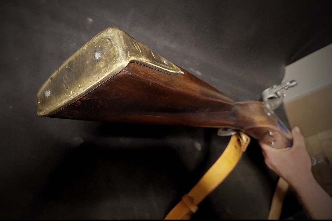 Weapons & Armour · Flintlock and other firearms