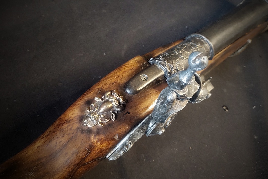 Weapons & Armour · Flintlock and other firearms